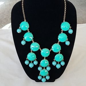 Statement Necklace Green and Gold ILY